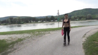 Buiten anale seks bij het meer