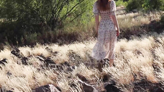 Fantastische buitenseks met sexy vrouw