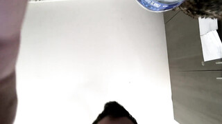 Geweldige amateurblond met een sterke man