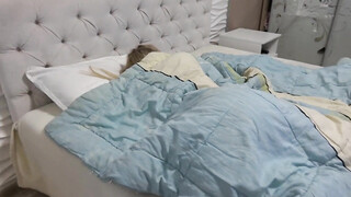 Tijd voor wat ochtendseks met een prachtige blondine