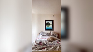 Blonde opent haar benen voor haar BBC en sperma in haar mond