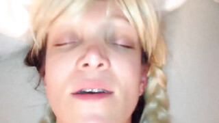 Seks en pijpbeurt met mijn vrouw en sperma in haar mond