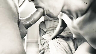 Ze slikt de hele lul zonder problemen door