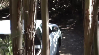 Een hoer wordt in het geheim gefilmd door een voyeur die seks heeft met een cliënt